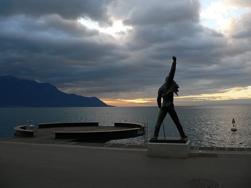 estatua de Freddie Mercury en Montreux