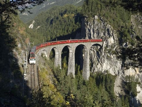 El tren Albula-Bernina, sitio histórico universal