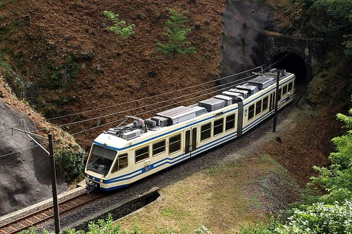 En Tren Centovalli y su ruta de paisajes En Tren Centovalli y su ruta de paisajes
